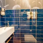 Boutique Con Cortile-design&fashion District Milano