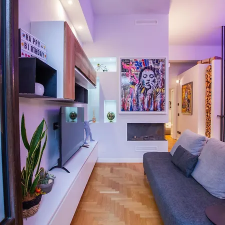 Boutique Con Cortile-design&fashion District Milano